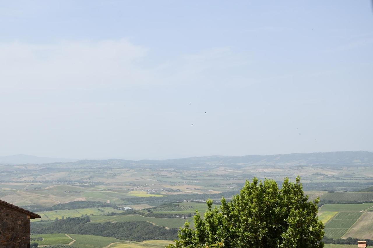 Borgo Vecchio Hotel Montalcino Luaran gambar